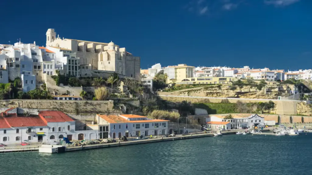 Porto de Maó em Menorca