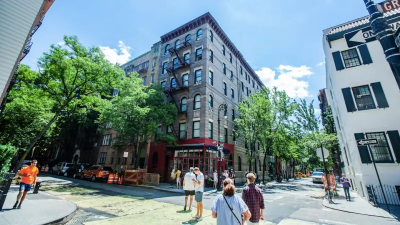 Visitantes no prédio de Friends em Nova York