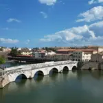Cidades vizinhas para bate e volta saindo de Rimini