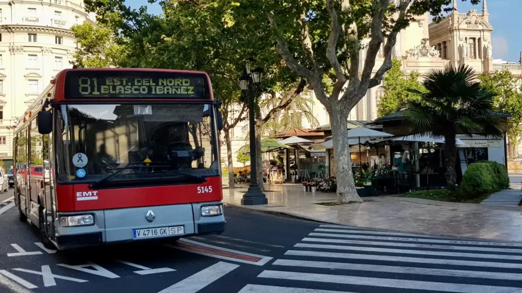 Ônibus EMT em Valência