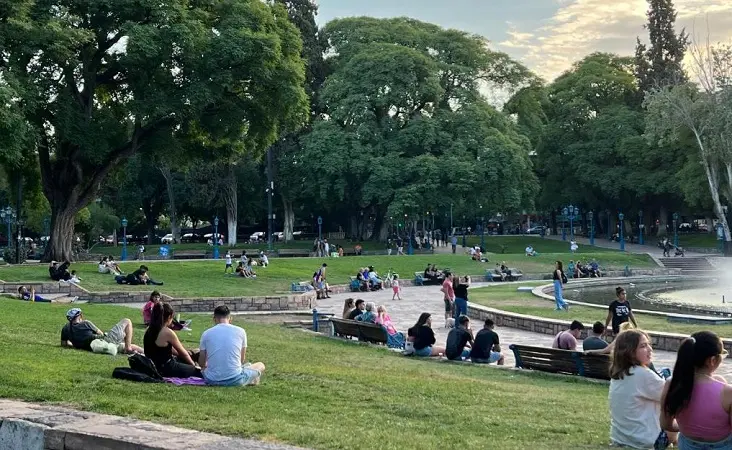 Meses de alta e baixa temporada em Mendoza