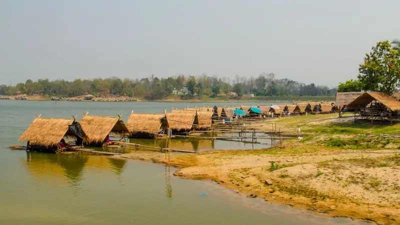 Huay Tung Tao Lake