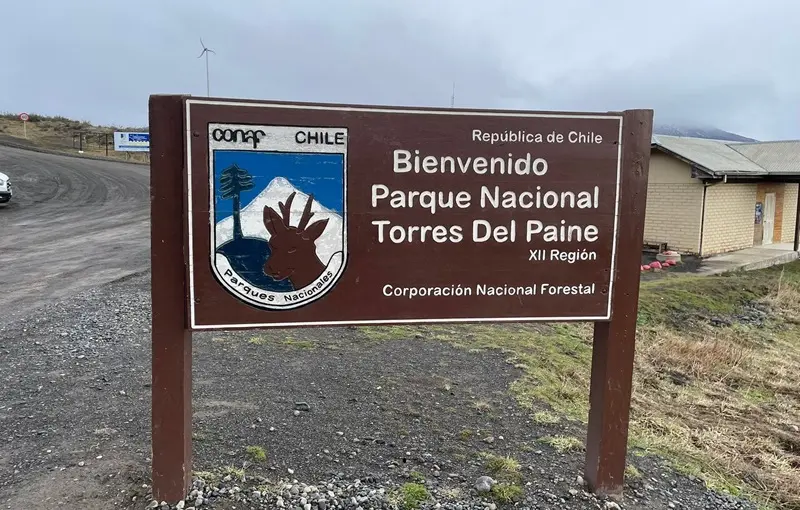 Entrada do Parque Nacional Torres del Paine saindo de Puerto Natales