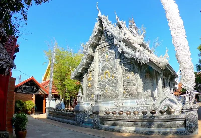 Wat Sri Suphan em Chiang Mai