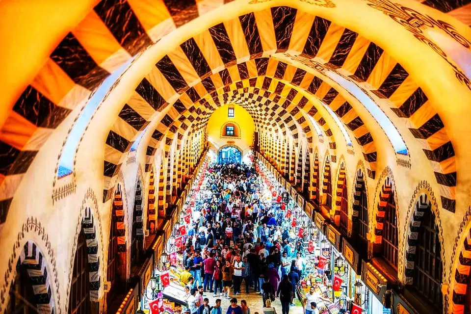 Bazar das Especiarias (Mısır Çarşısı)