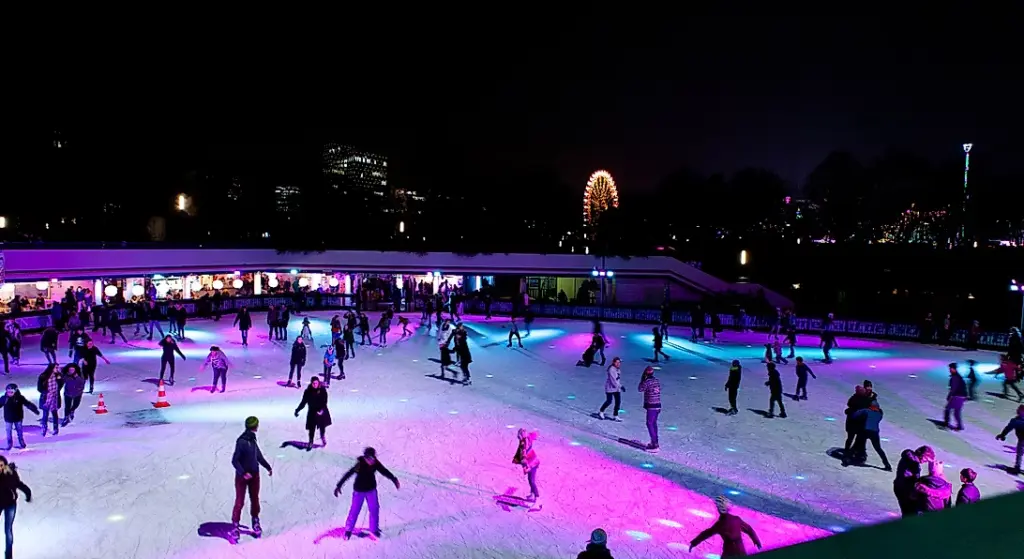 Patinação no gelo na EisArena