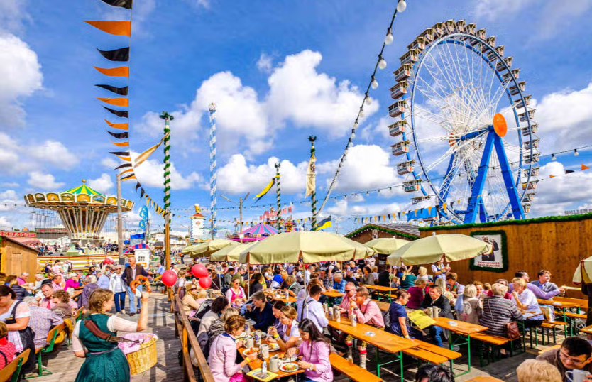 Mesas no Oktoberfest