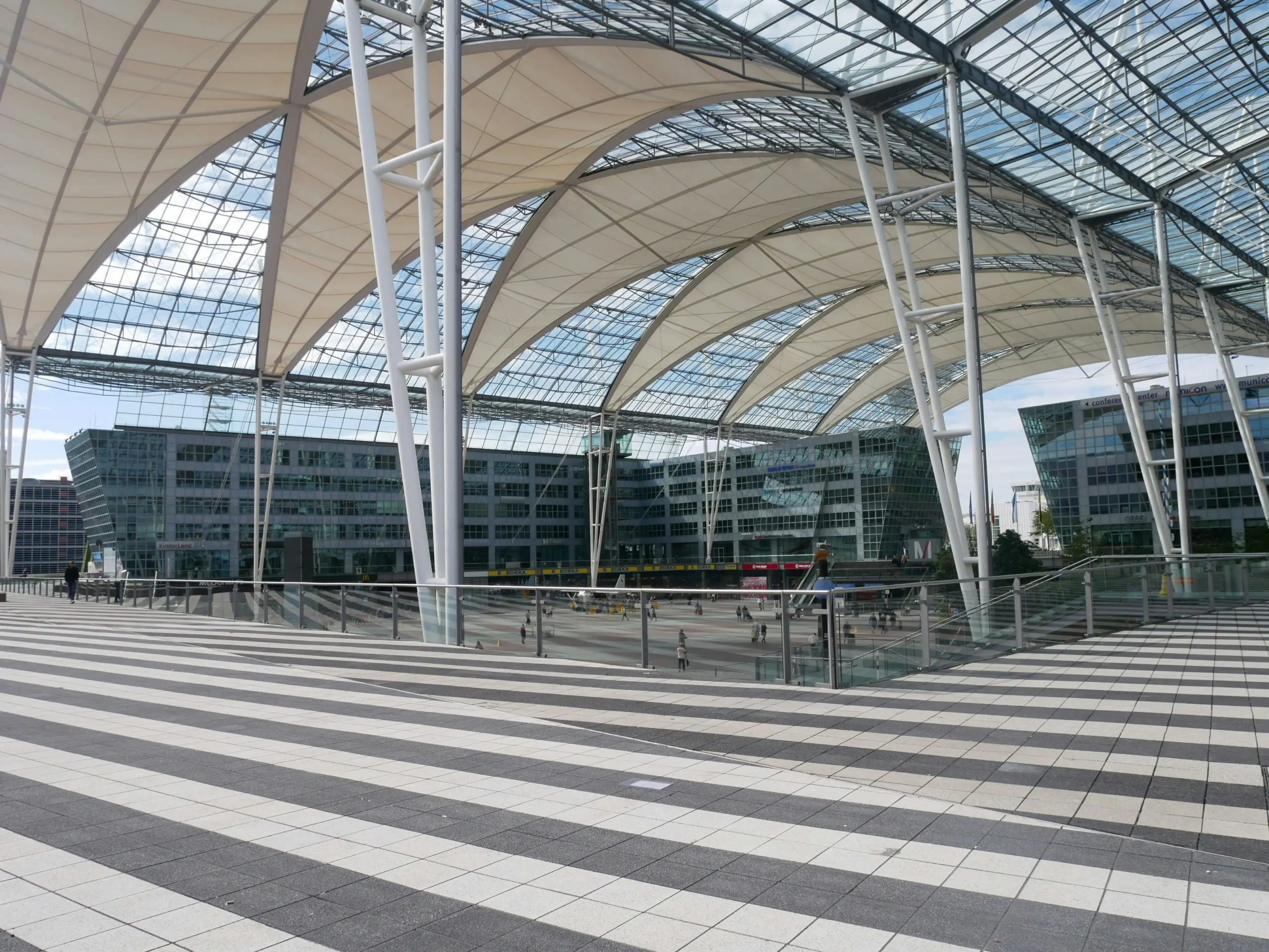 Como ir do aeroporto até o hotel em Munique