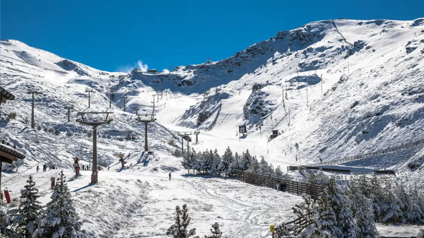 Como ir de Granada à Sierra Nevada Como ir de Granada à Sierra Nevada