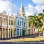 Casas coloridas no centro hist&oacute;rico de Jo&atilde;o Pessoa