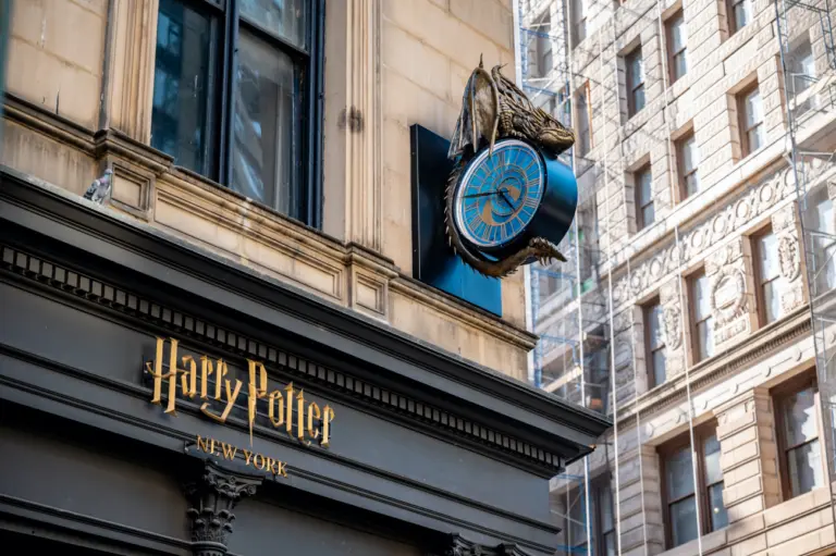 Letreiro da loja do Harry Potter em Nova York