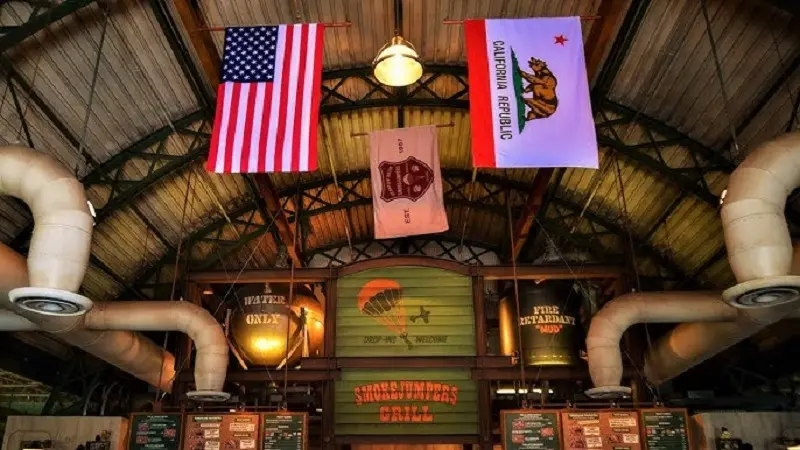 Smokejumpers Grill no Disney California Adventure Park 