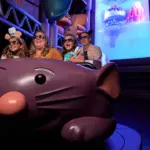 Quais parques da Disney vale usar o Lightning Lane?