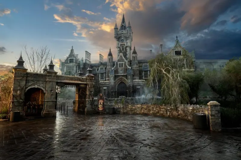 Castelo na área Dark Universe no Epic Universe em Orlando