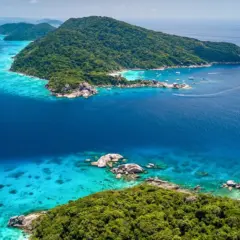 Passeio de barco às Ilhas Similan desde Phuket