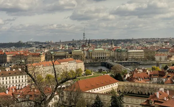 Praga em junho: como é o clima e o que fazer!