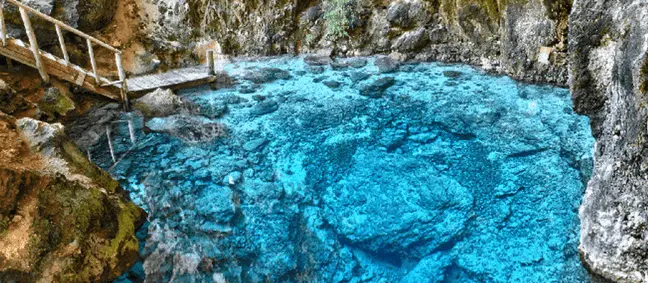 Cenote Hoyo Azul em Punta Cana