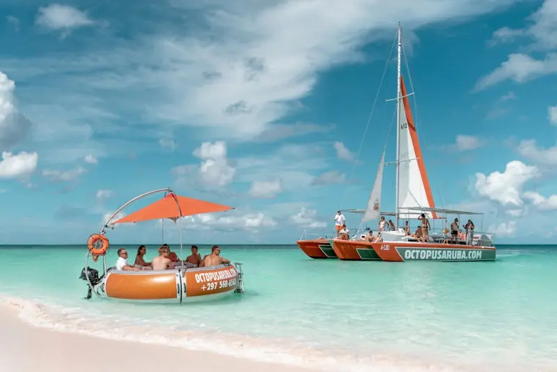 Aluguel de donut boat em Aruba