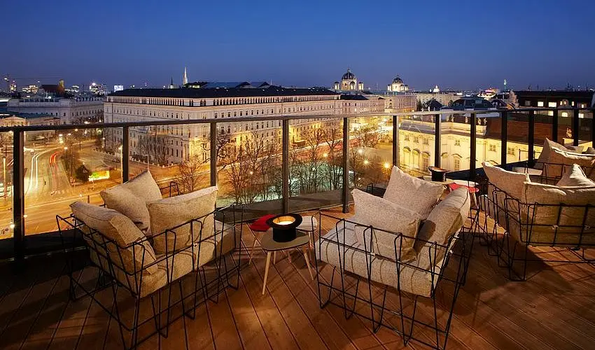 Bar Dachboden