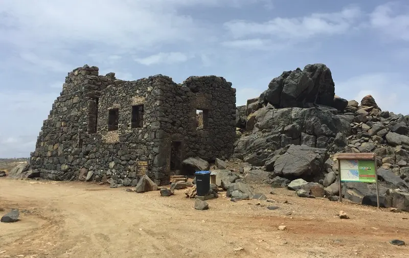 Ruínas de Bushiribana em Aruba Ruínas de Bushiribana em Aruba