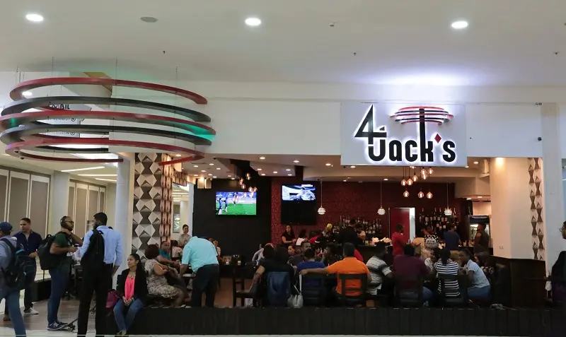 4 Jack's Bar & Bistro Sambil em Santo Domingo