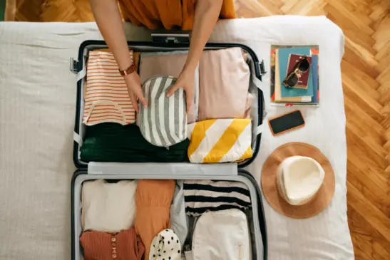 Arrumando mala de viagem para Miami
