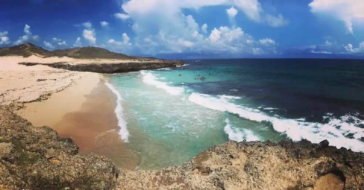 Tudo sobre o passeio a cavalo pela praia de Wariruri