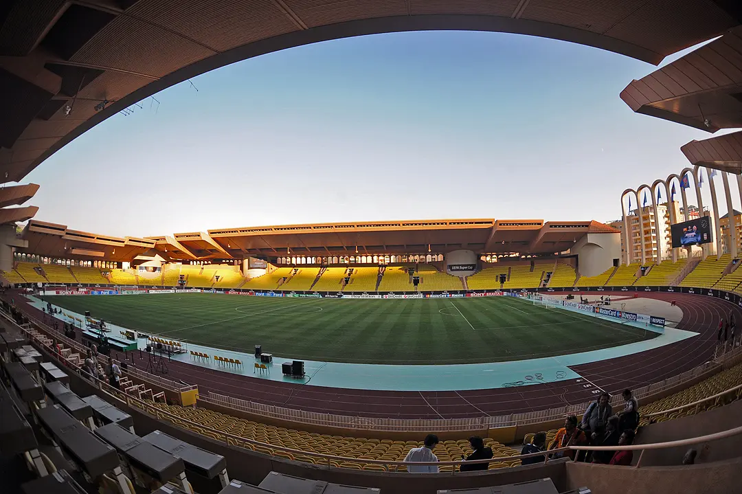 Estádio Louis II em Mônaco