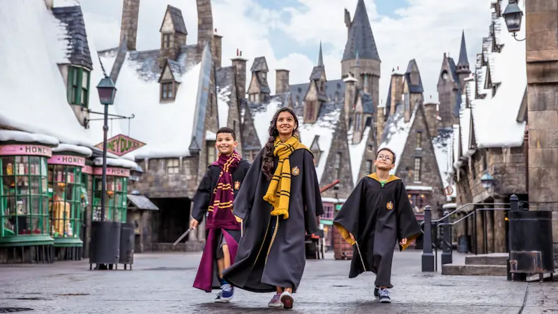The Wizarding World of Harry Potter – Hogsmeade