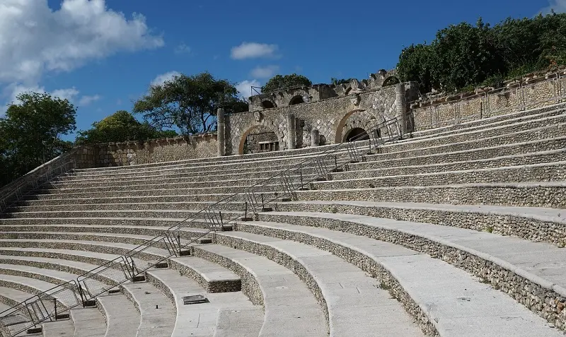 Anfiteatro em Altos de Chavón na República Dominicana