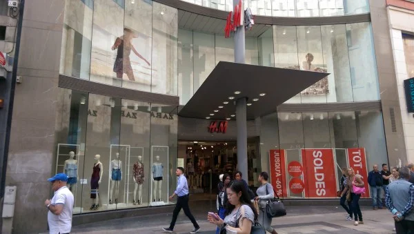 H&M