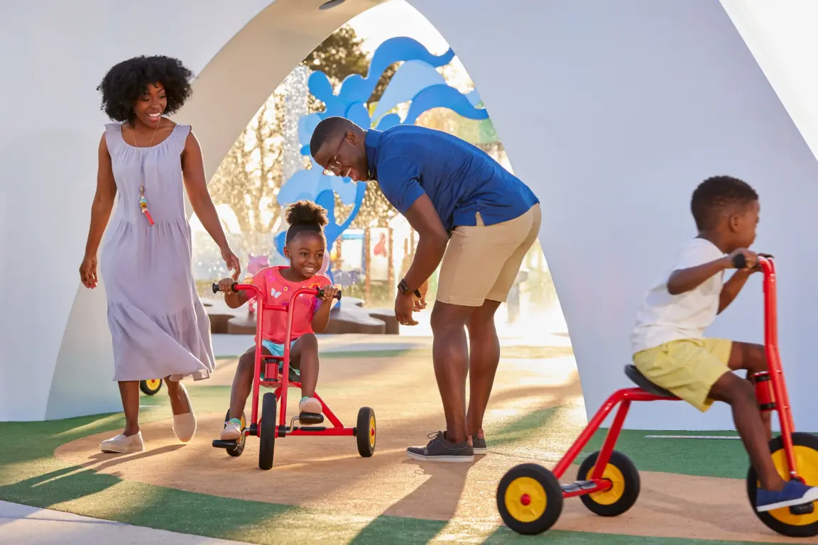 Peppa's Pedal Bike Tour and George's Tricycle Trail no parque da Peppa Pig Peppa's Pedal Bike Tour and George's Tricycle Trail no parque da Peppa Pig