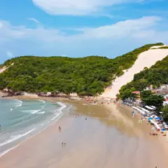 Vista da Praia de Ponta Negra e do Morro do Careca em Natal