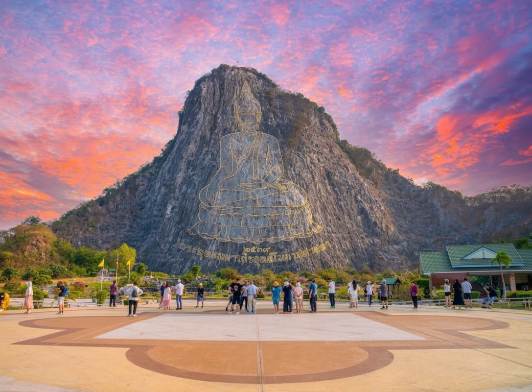 Khao Chi Chan: a montanha de Buda em Pattaya