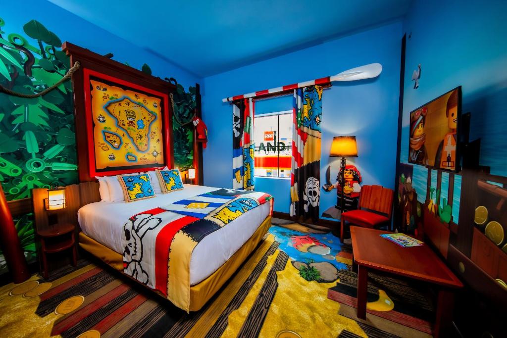Pirate Island Hotel no resort Legoland Pirate Island Hotel no resort Legoland