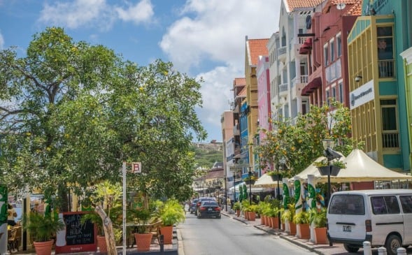 Como andar e circular por Curaçao