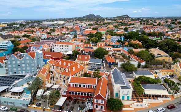 É preciso visto para Curaçao?
