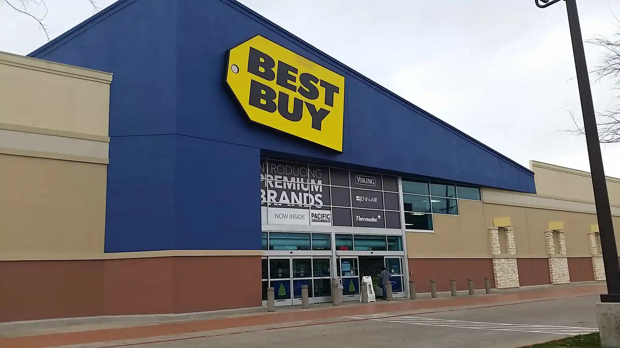Best Buy em Dallas