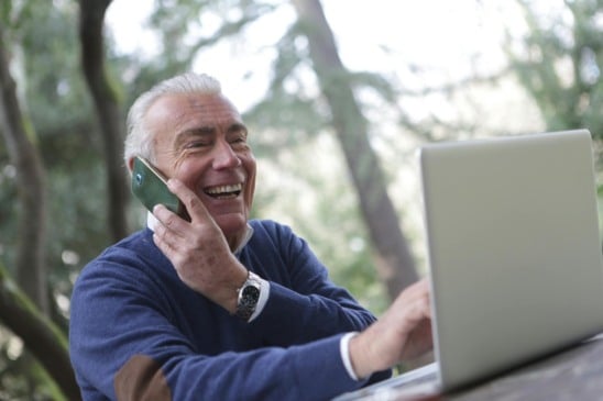 O melhor seguro viagem para idosos +65 anos