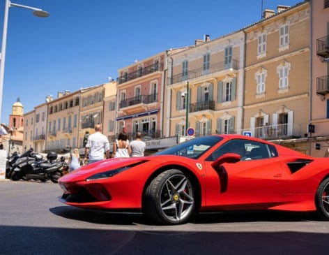 Como se locomover em Saint-Tropez: carro, táxi, ônibus?