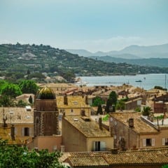 Como é o clima em Saint-Tropez mês a mês!
