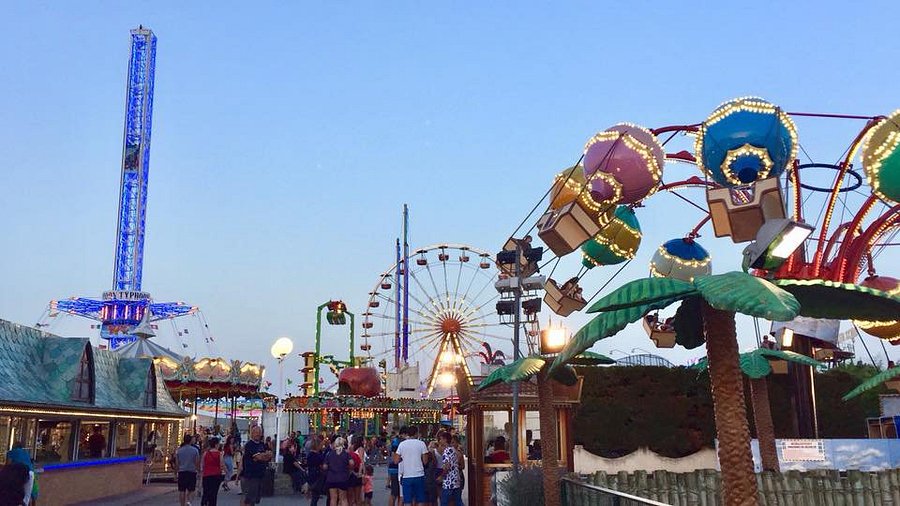 Azur Park
