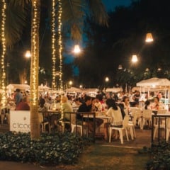 Mercado noturno Cicada Market em Hua Hin
