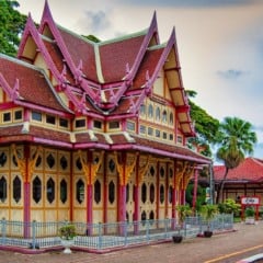 Visita à estação ferroviária de Hua Hin