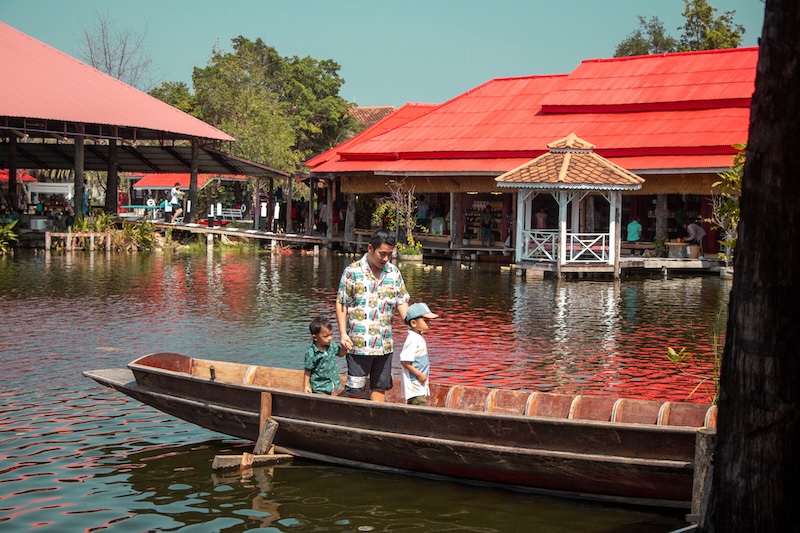 Sam Phan Nam: o mercado flutuante de Hua Hin