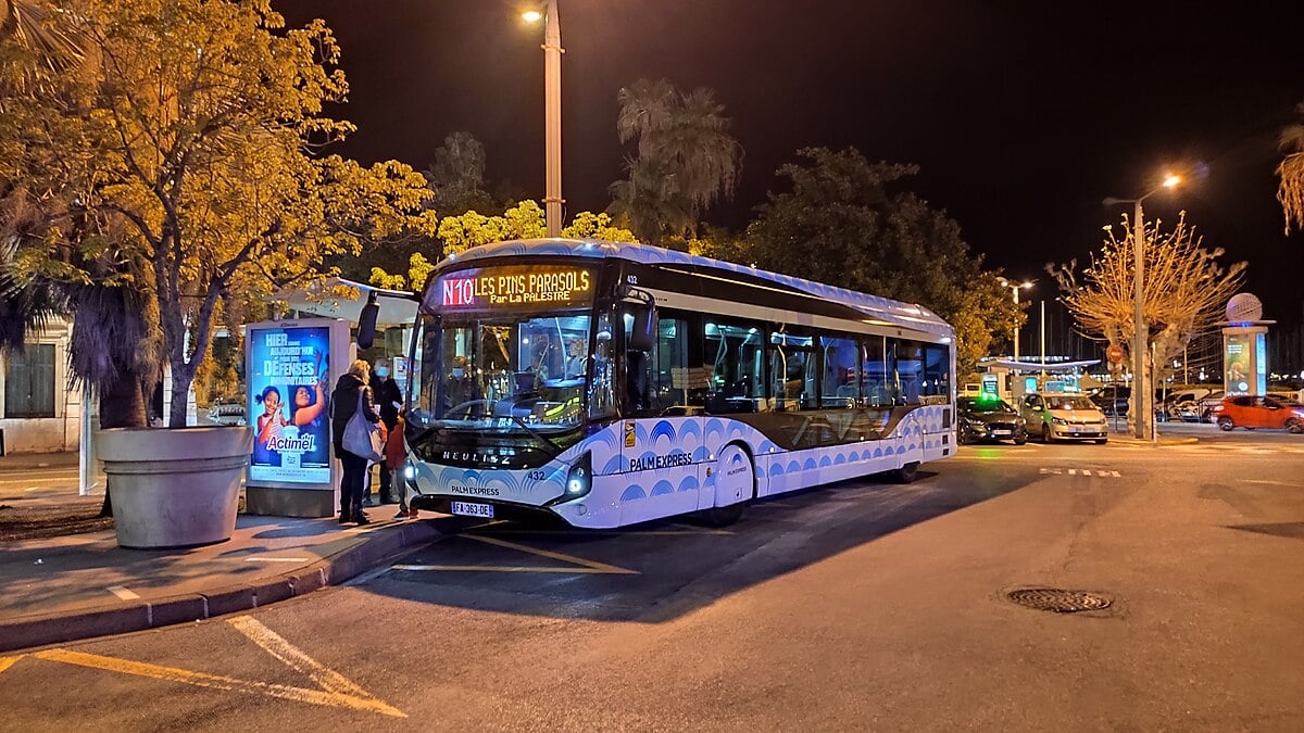 Ônibus