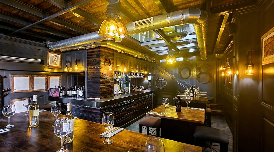 Le Bar à Vin