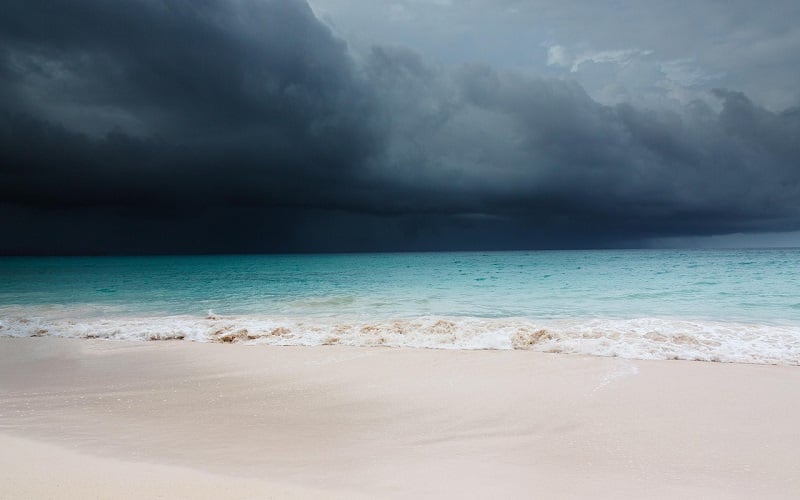Período de furacão nas Bahamas