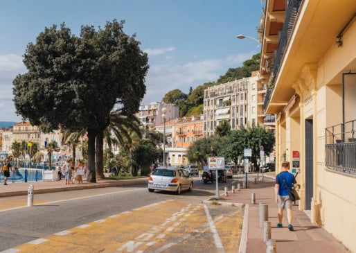 Transfers em Nice e na França