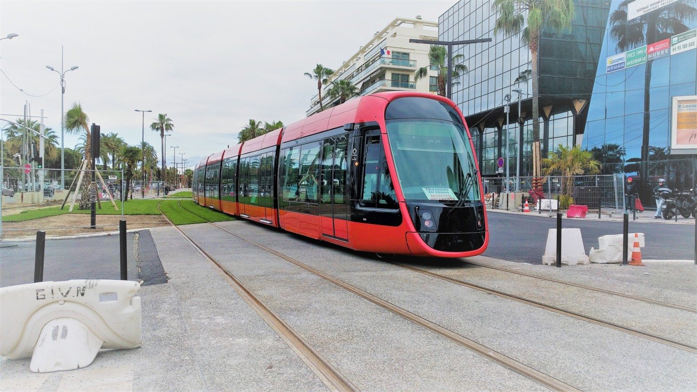 Trem em Nice
